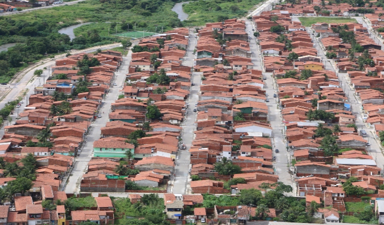 vista área de um conjunto habitacional